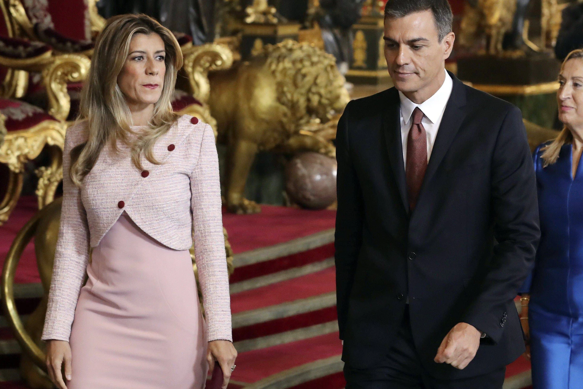 Begoña Gómez, die Ehefrau von Spaniens Ministerpräsident Pedro Sánchez, muss vor Gericht.