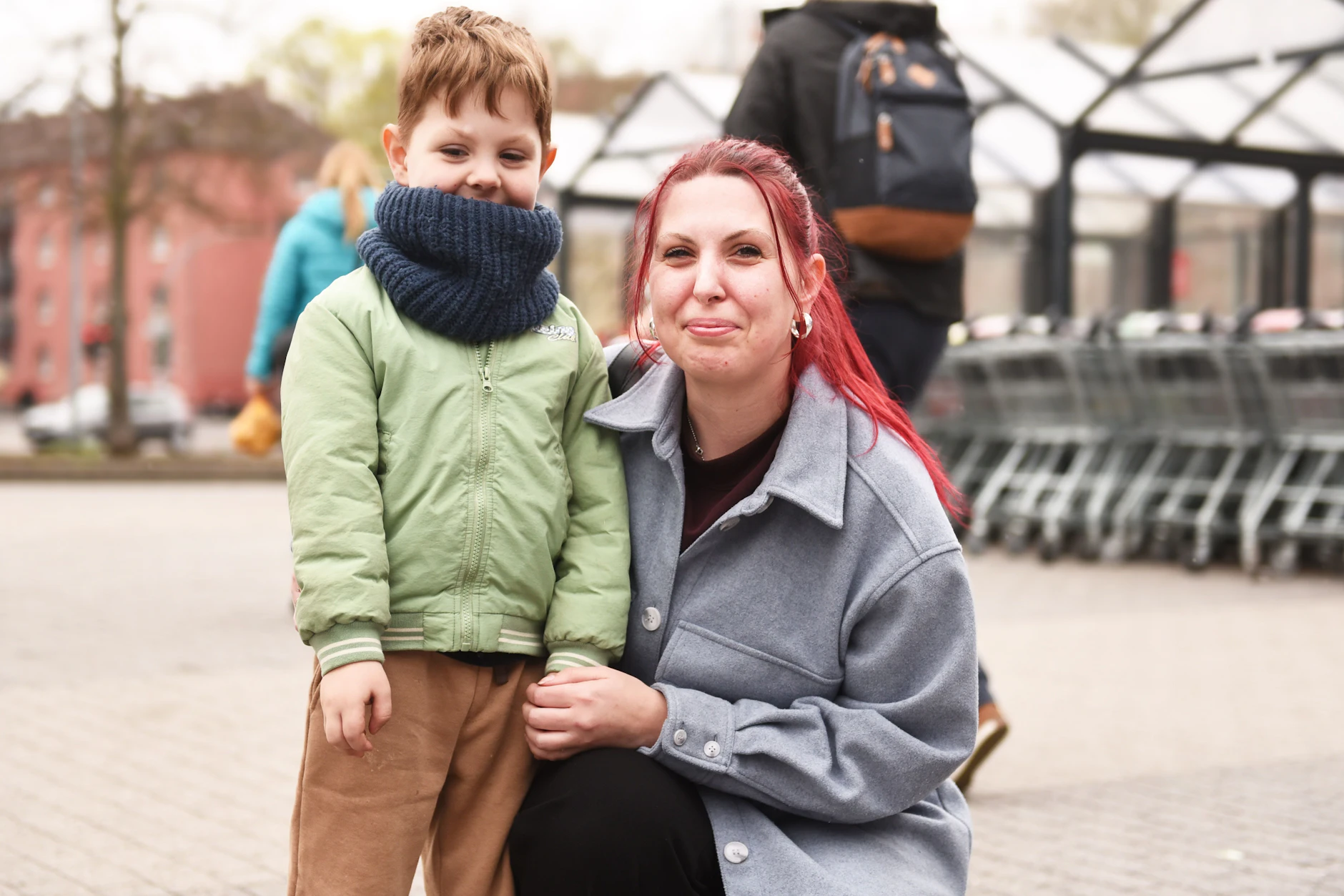 Anna (27) und ihr Sohn Marley (3).