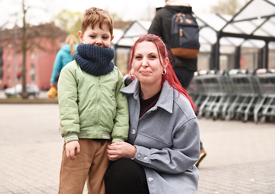 Anna (27) und ihr Sohn Marley (3).