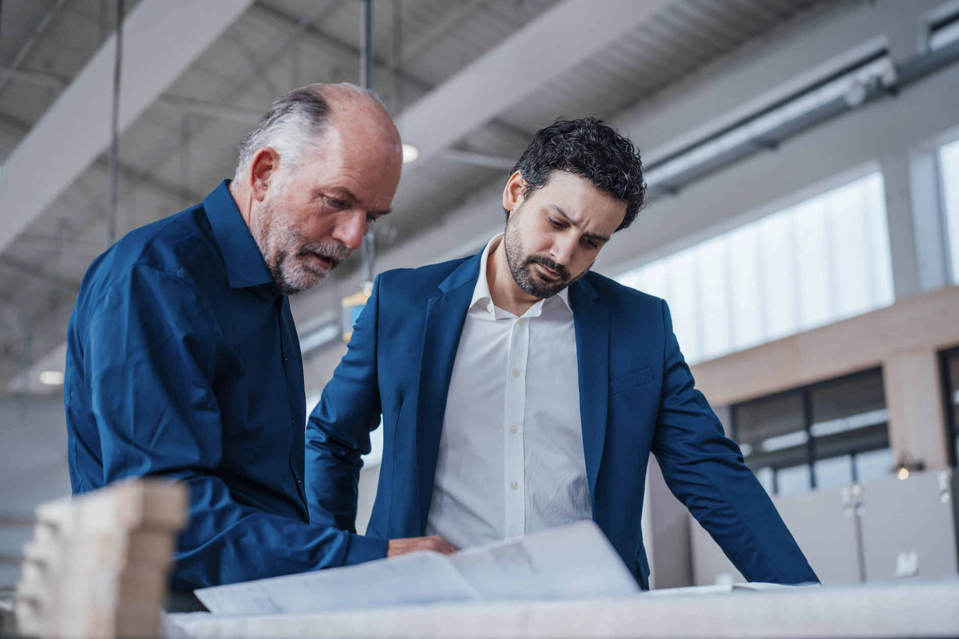 Betriebe sollen ihren Beschäftigten die Entlastungsprämie über 1000 Euro auszahlen. Doch welcher Betrieb wird das realistisch gesehen machen? (Symbolbild)
