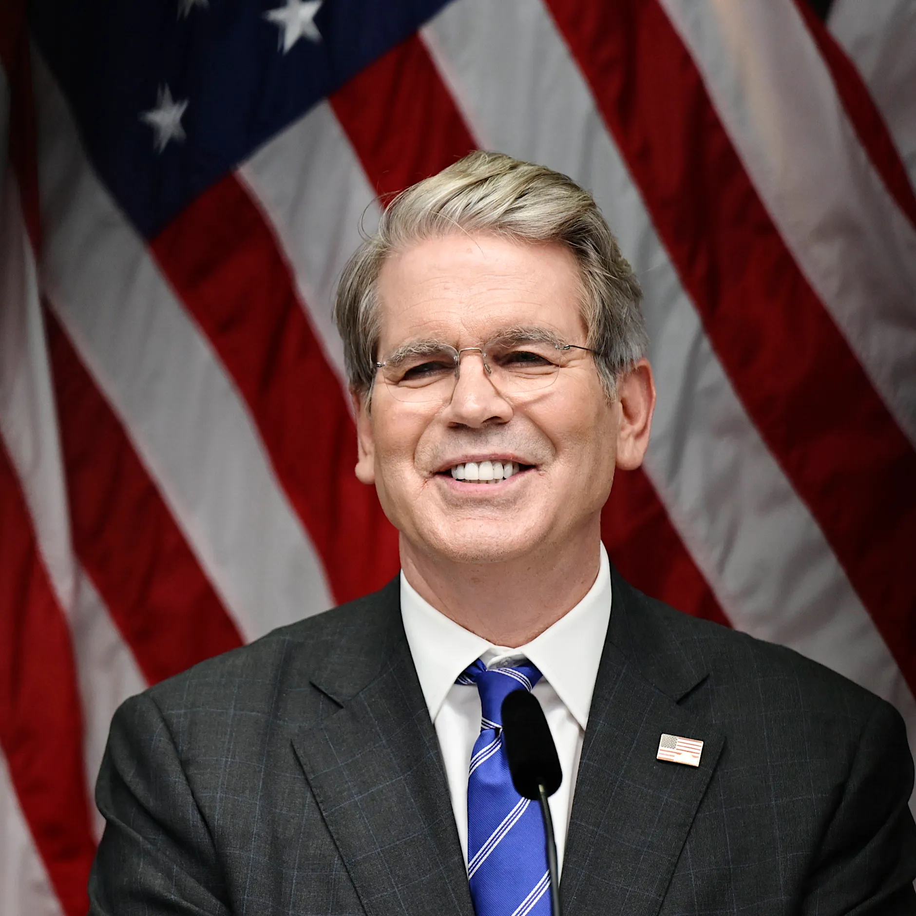 Washington verlängert Öl-Ausnahmen für Iran und Russland nicht und sanktioniert Handelsnetzwerk