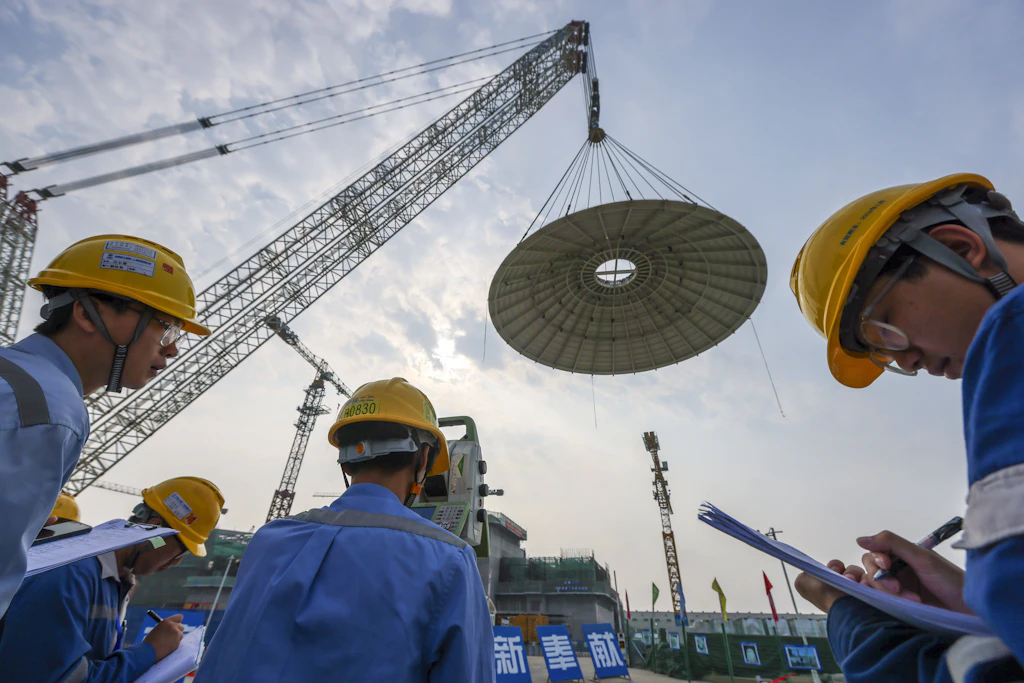 Länder wie China setzen bereits auf SMR-Reaktoren. (Archivbild: Bau eines SMR-Testreaktors in China im Februar 2024)