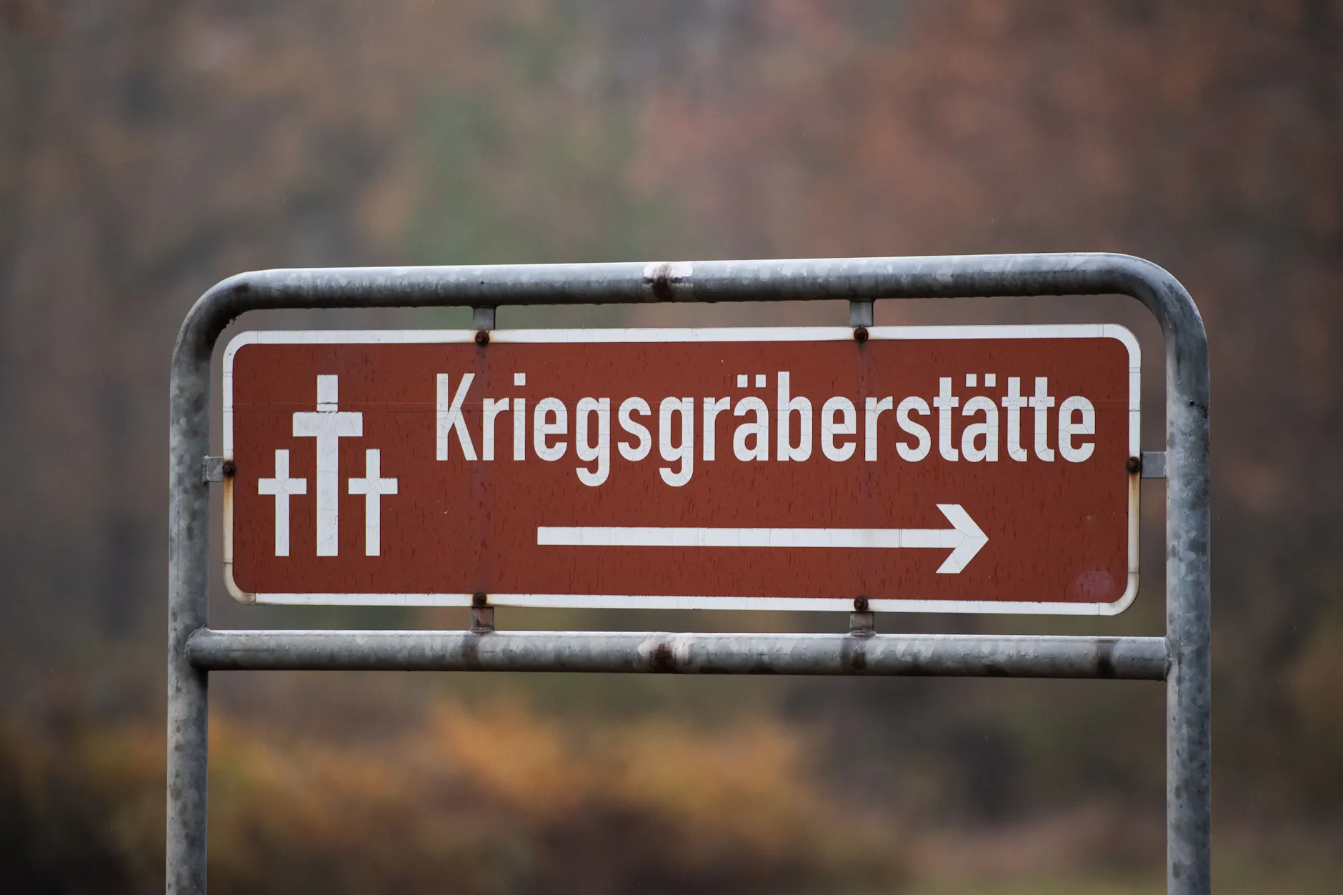 Der Sowjetische Friedhof in Potsdam liegt im Sperrbereich.
