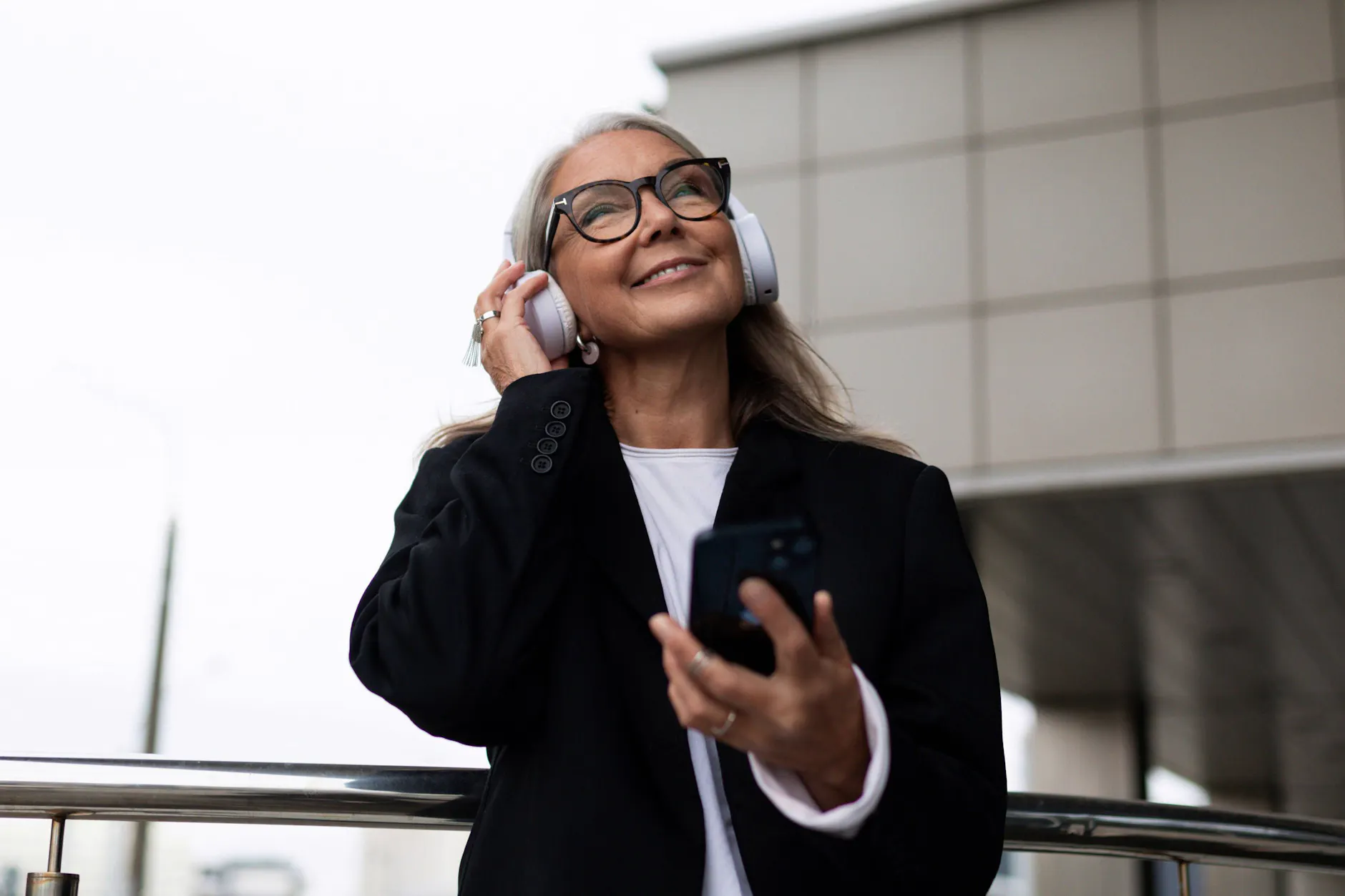 Dass wir Songs aus unserer Jugend immer mitsingen können, hat einen bestimmten Grund.