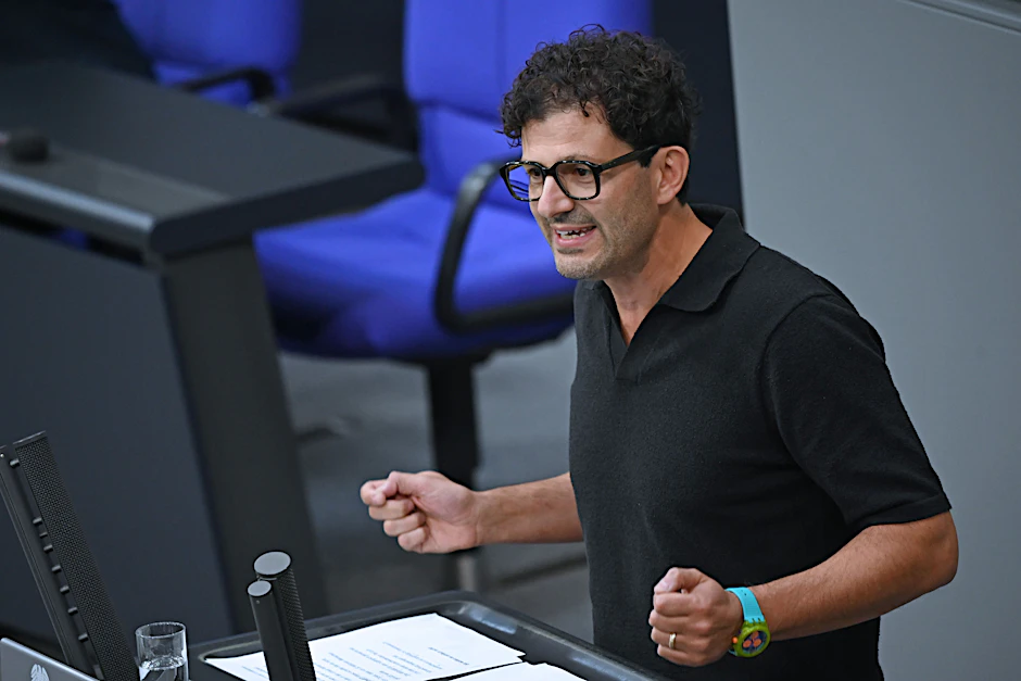 Luigi Pantisano (Linke) im Bundestag.