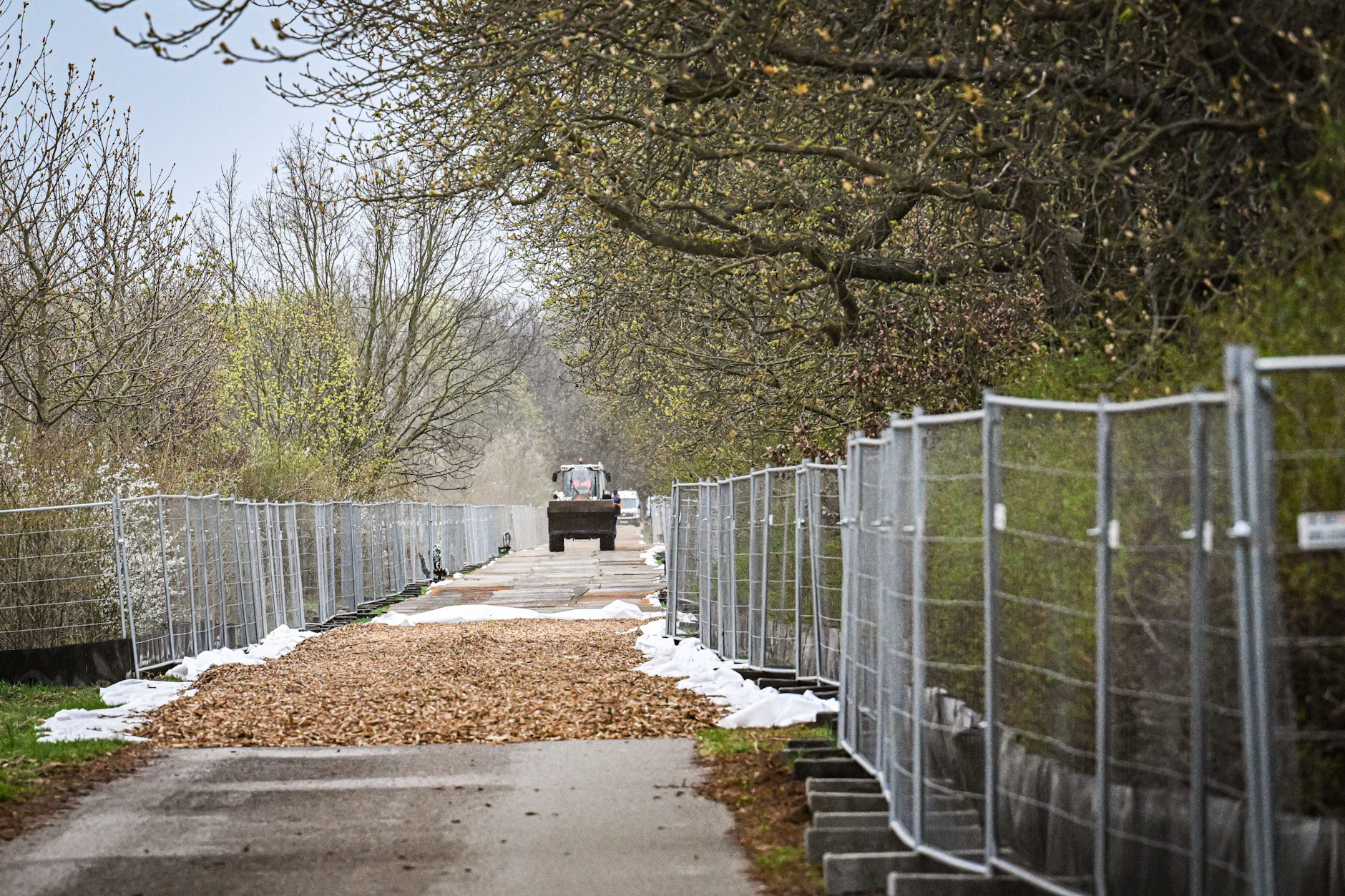 Die Arbeiten erstrecken sich über eine Länge von rund 1600 Metern und betreffen Teile der Bezirke Treptow-Köpenick und Lichtenberg.