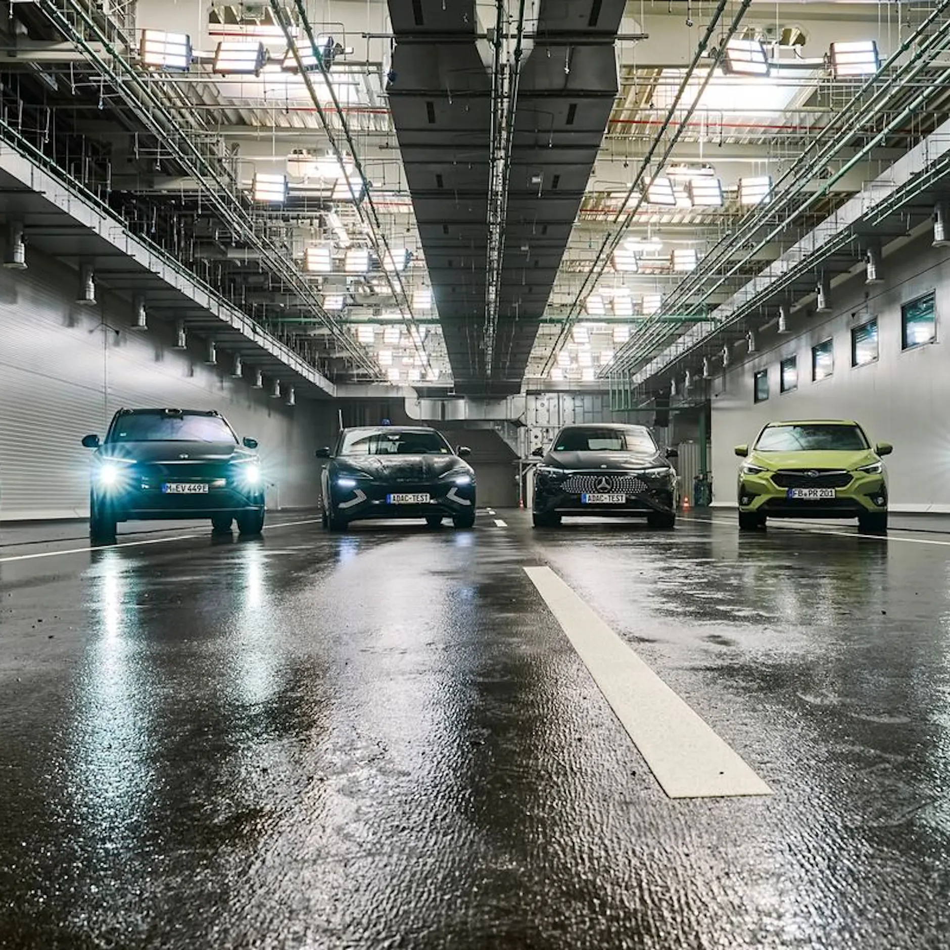 Schock im ADAC-Test: Auto aus China versagt bei Regen und Nebel