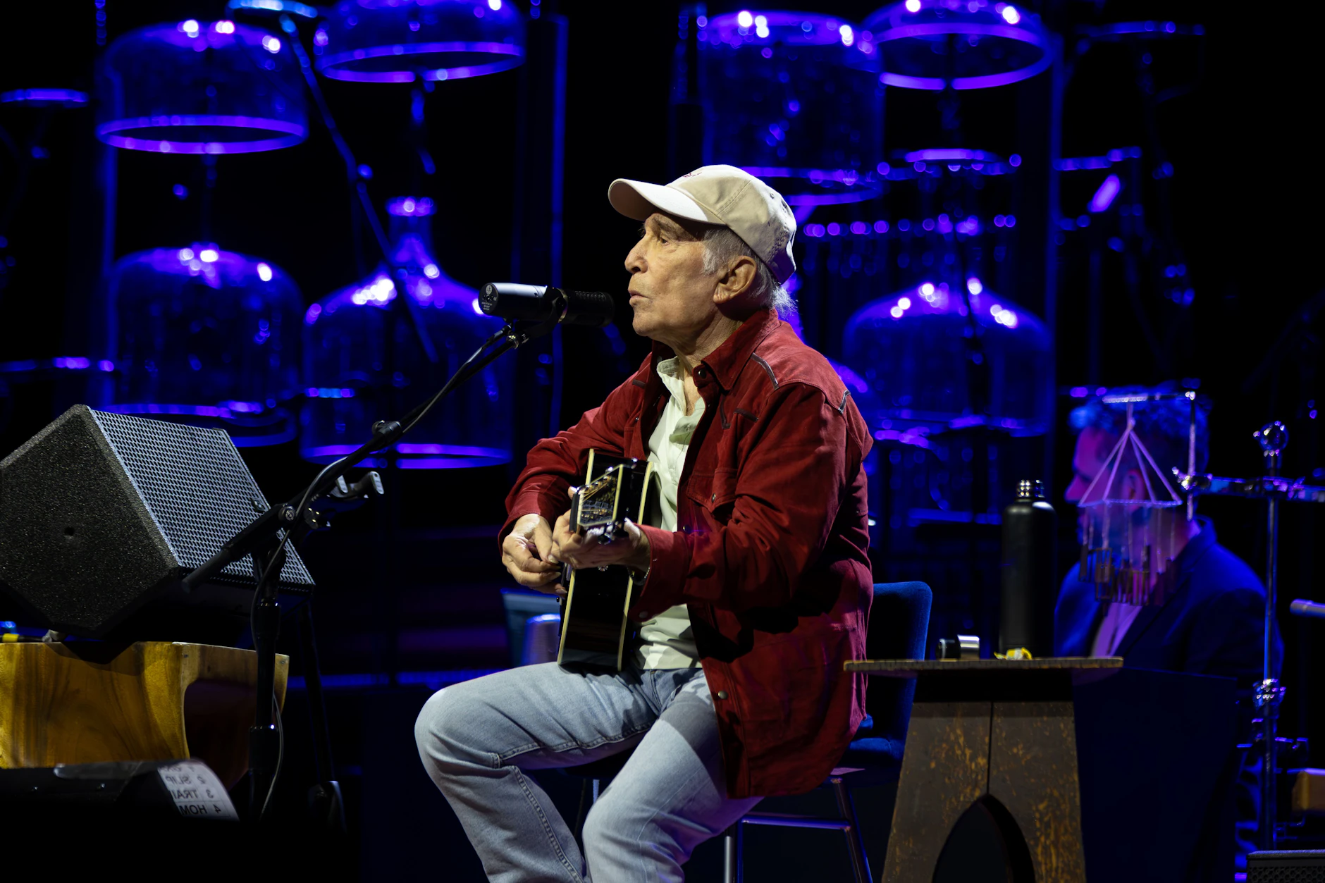 Paul Simon, hier beim Konzert kürzlich in Prag
