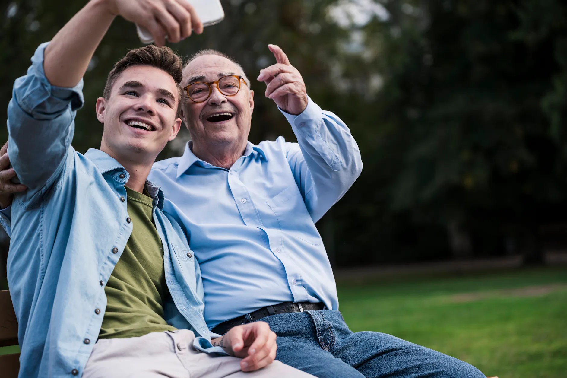Es ist theoretisch leicht, sich eine Vorsorgevollmacht für einen alten Menschen zu besorgen. (Symbolbild)