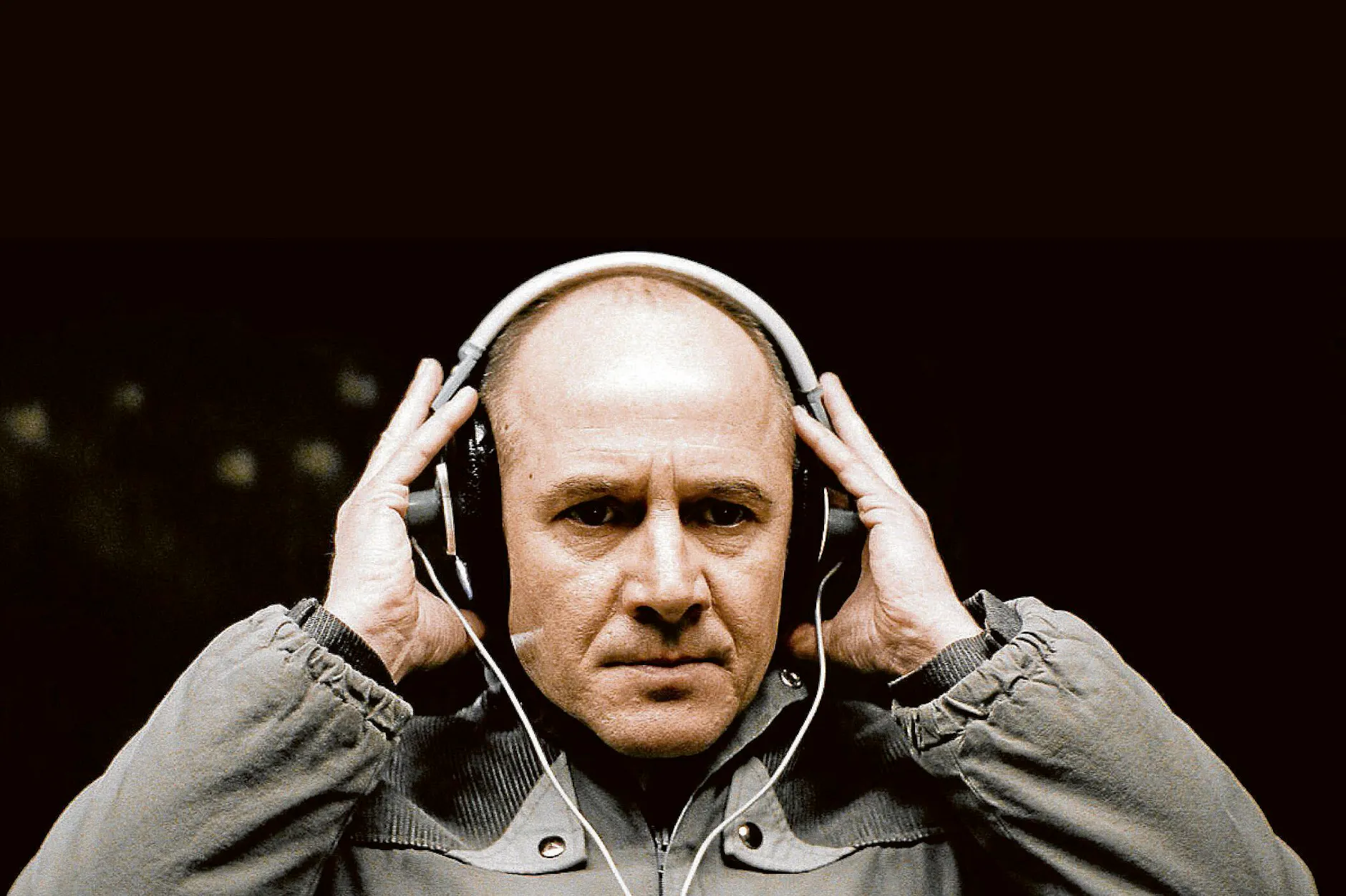 Ulrich Mühe als Stasi-Mann in dem Film „Das Leben der Anderen“: Diese Szene hat sich als Symbol des Abhörens ins kollektive Gedächtnis eingebrannt.