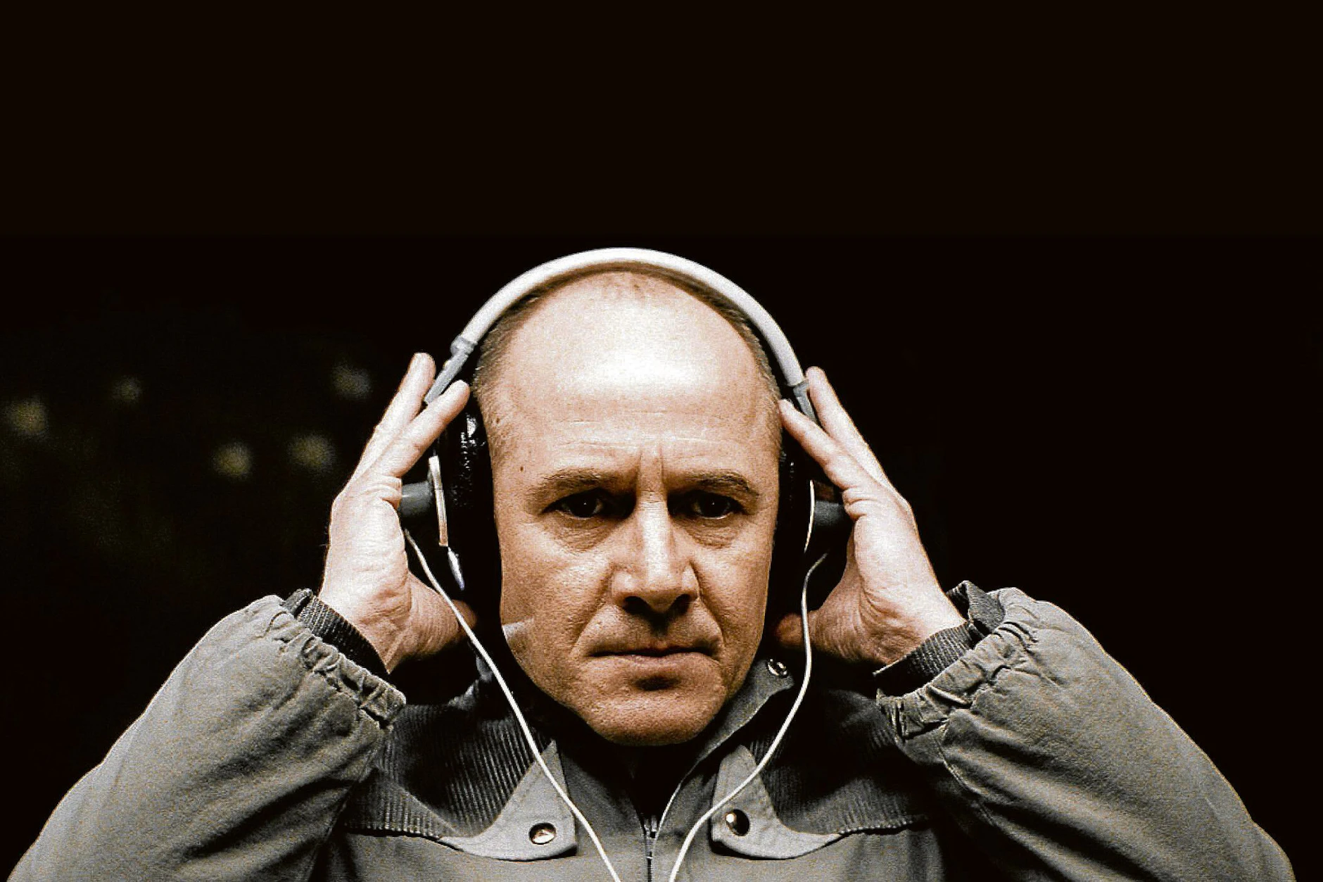 Ulrich Mühe als Stasi-Mann in dem Film „Das Leben der Anderen“: Diese Szene hat sich als Symbol des Abhörens ins kollektive Gedächtnis eingebrannt. 