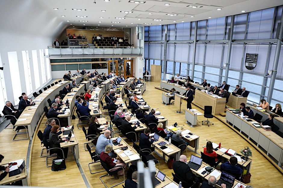 Sachsen-Anhalts Landtagsabgeordnete haben nun zumindest vorläufige Haushaltslisten für das erste Quartal erhalten.