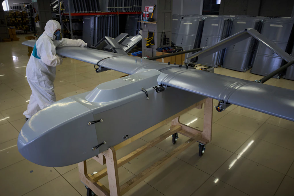 Russland schließt Angriffe auf Drohnenfabriken in Europa nicht aus