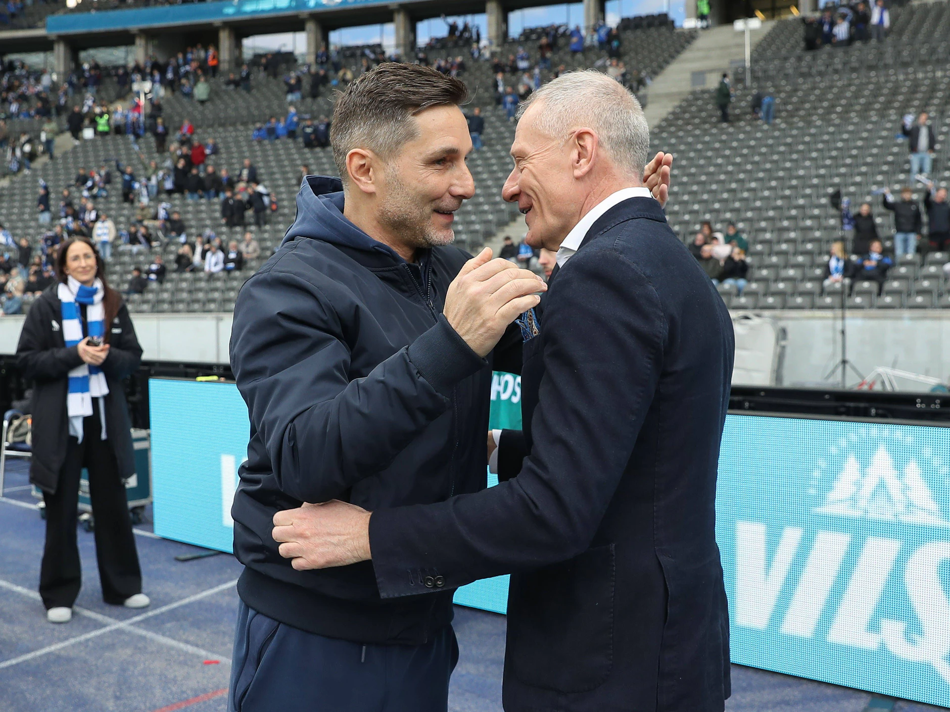 Trainer Stefan Leitl genießt das Vertrauen von Hertha-Geschäftsführer Dr. Peter Görlich.