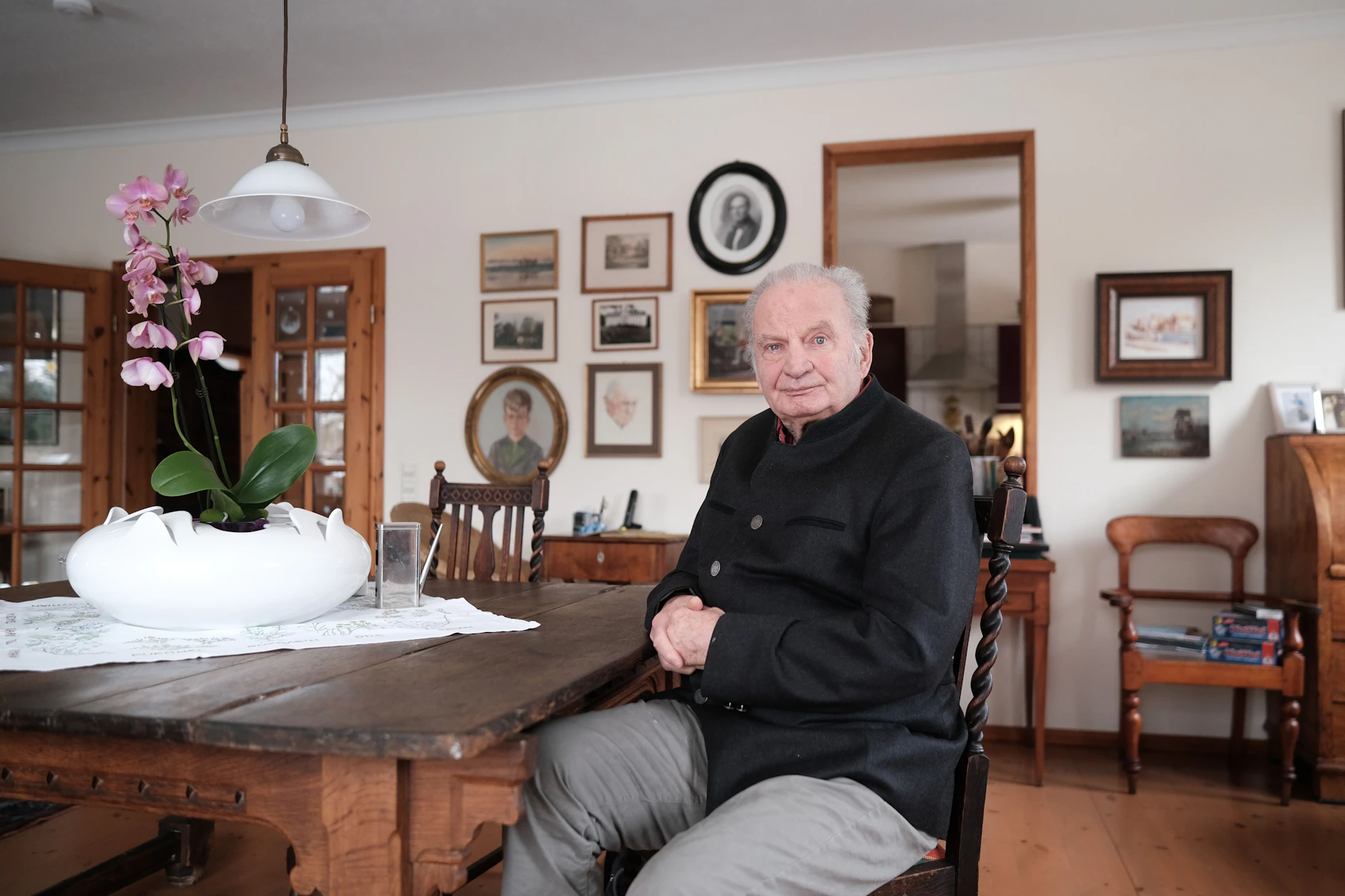 „Sogar zum nächsten Supermarkt muss man neun Kilometer fahren“: Friedrich-Carl von Ribbeck bleibt trotzdem im Havelland.