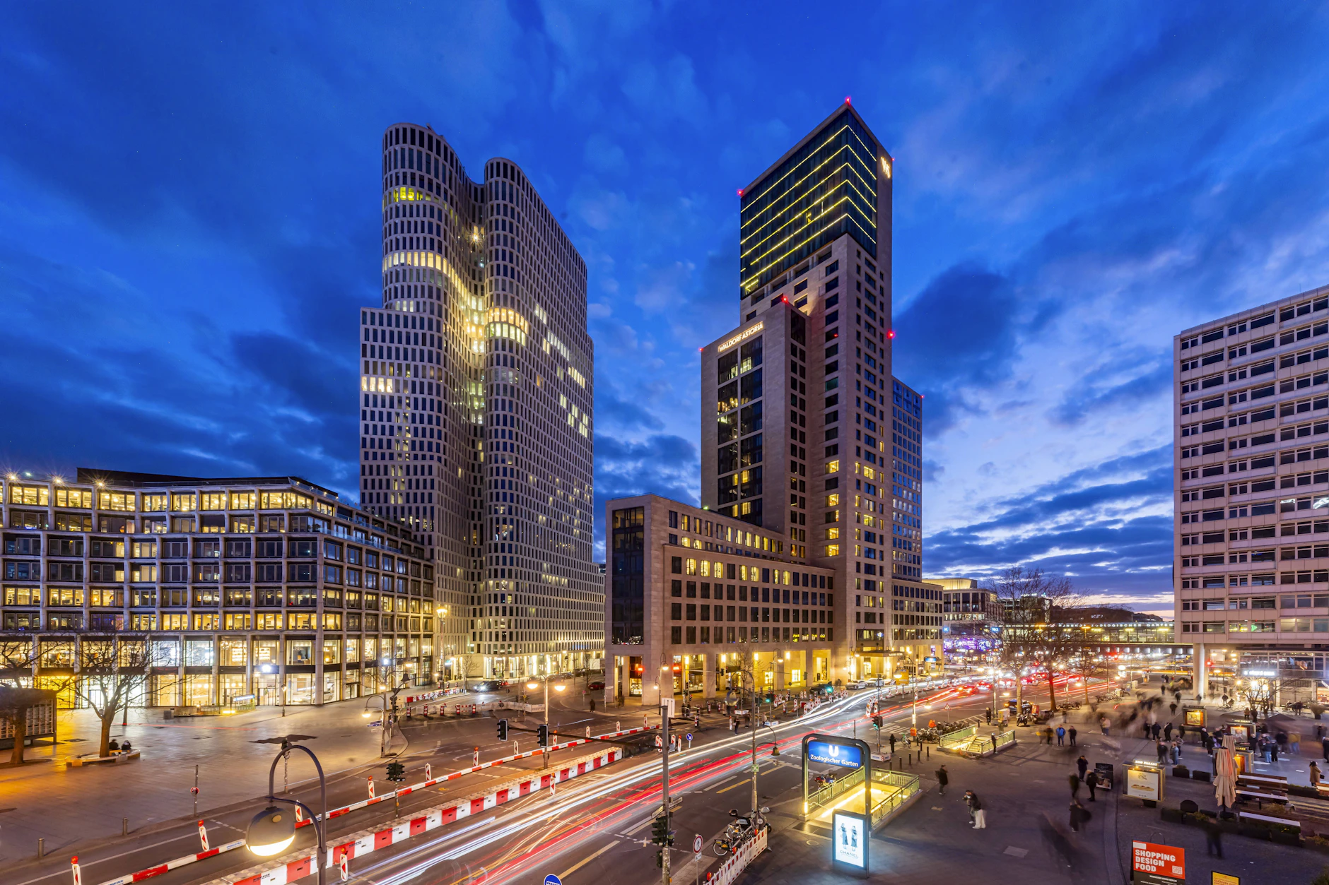 Das Hotel Waldorf Astoria und Upper West mit dem Hotel Motel One am Zoo: Der Bauboom bei Hotels hält an.