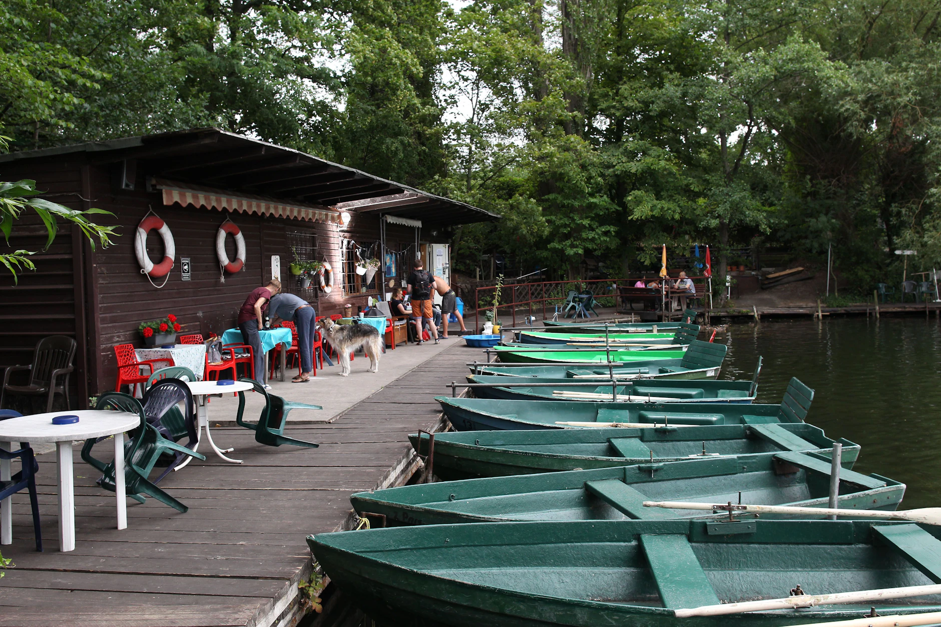 Kleinod in Gefahr - die Fischerpinte am Plötzensee ist ein urberliner Ort. Laut Bezirksamt darf nicht neu verpachtet werden und zwar aus Naturschutzgründen.