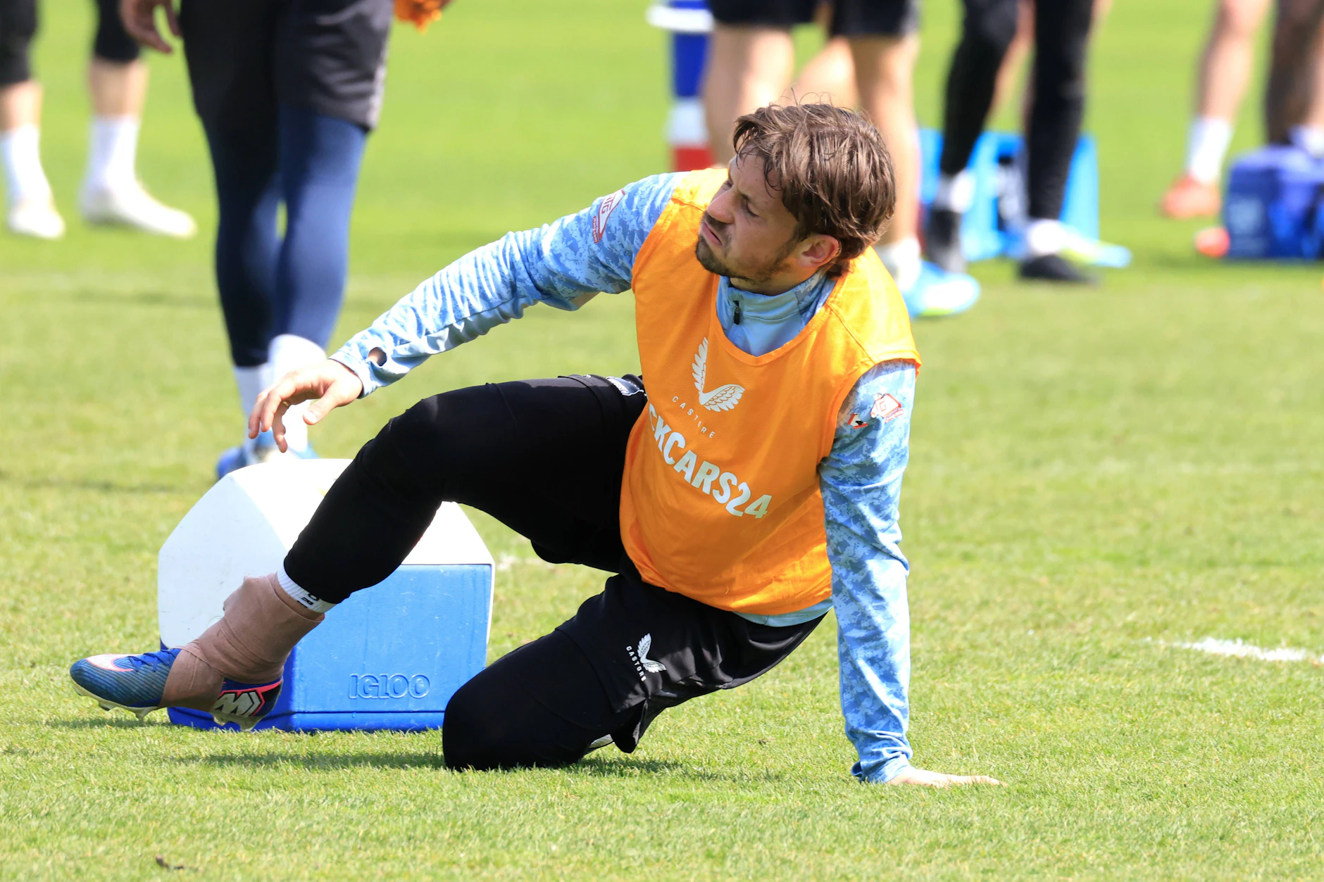 Hertha-Stürmer Dawid Kownacki verletzte sich Am Mittwoch beim Training am rechten Knöchel.