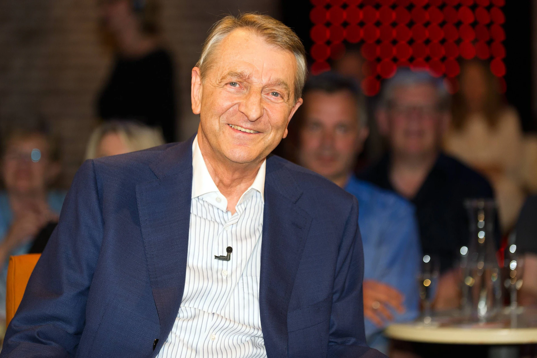 Mediamarkt-Gründer Walter Gunz will den Ostsee-Wal retten.