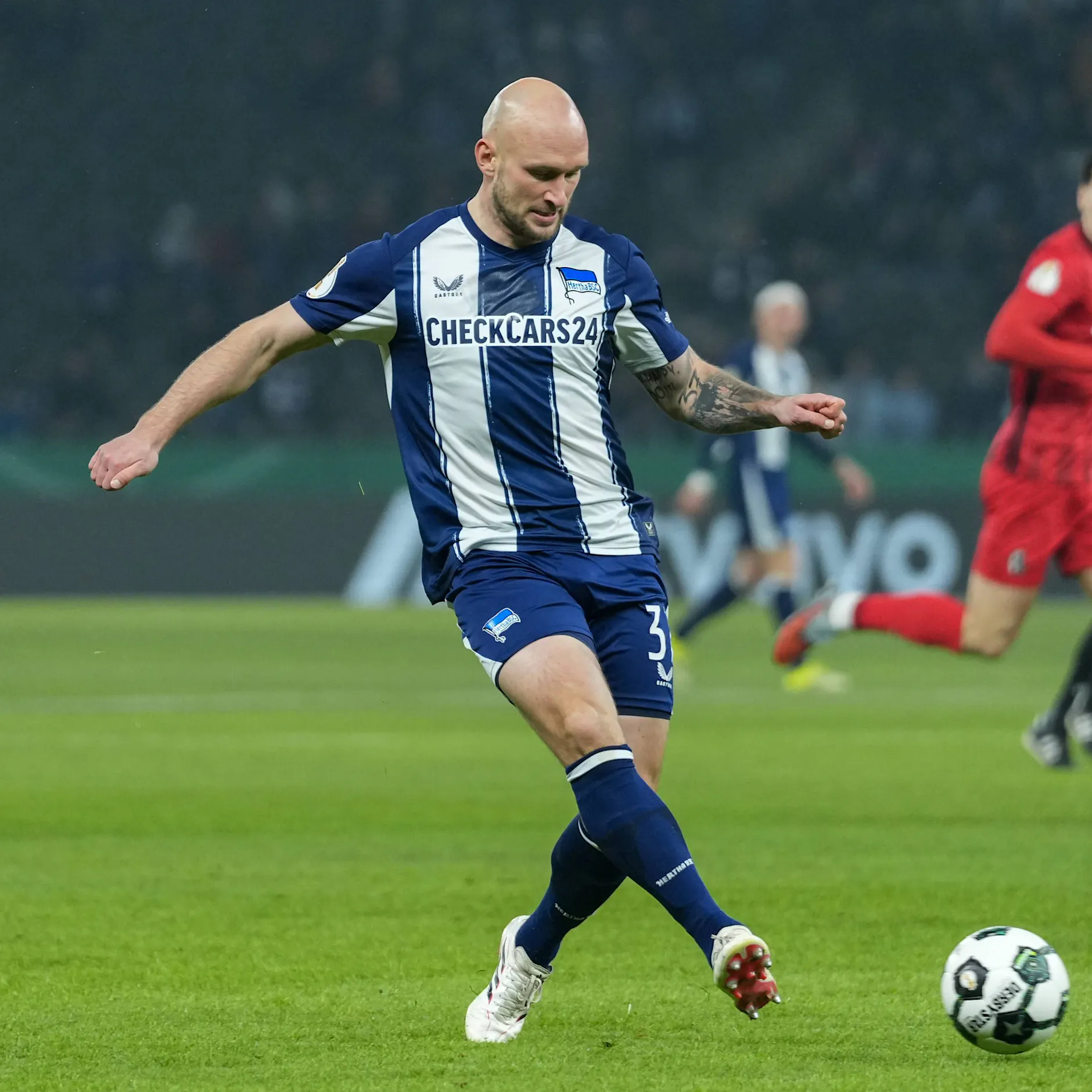 Hertha BSC schrumpft den Kader, aber Riese Leistner bleibt