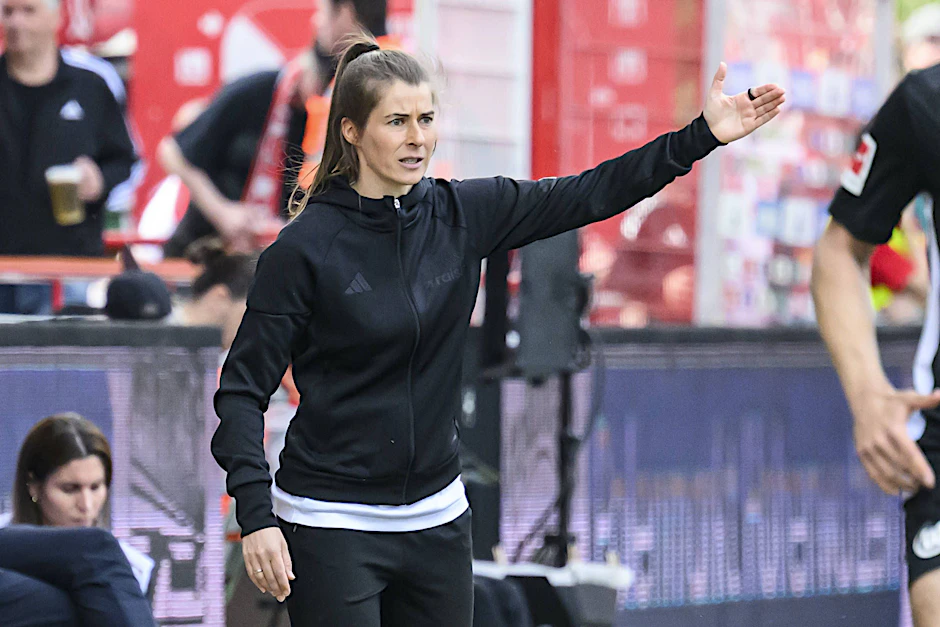 Marie-Louise Eta konnte bei ihrer Bundesliga-Premiere als Cheftrainerin mit dem 1. FC Union Berlin kein Erfolgserlebnis feiern.
