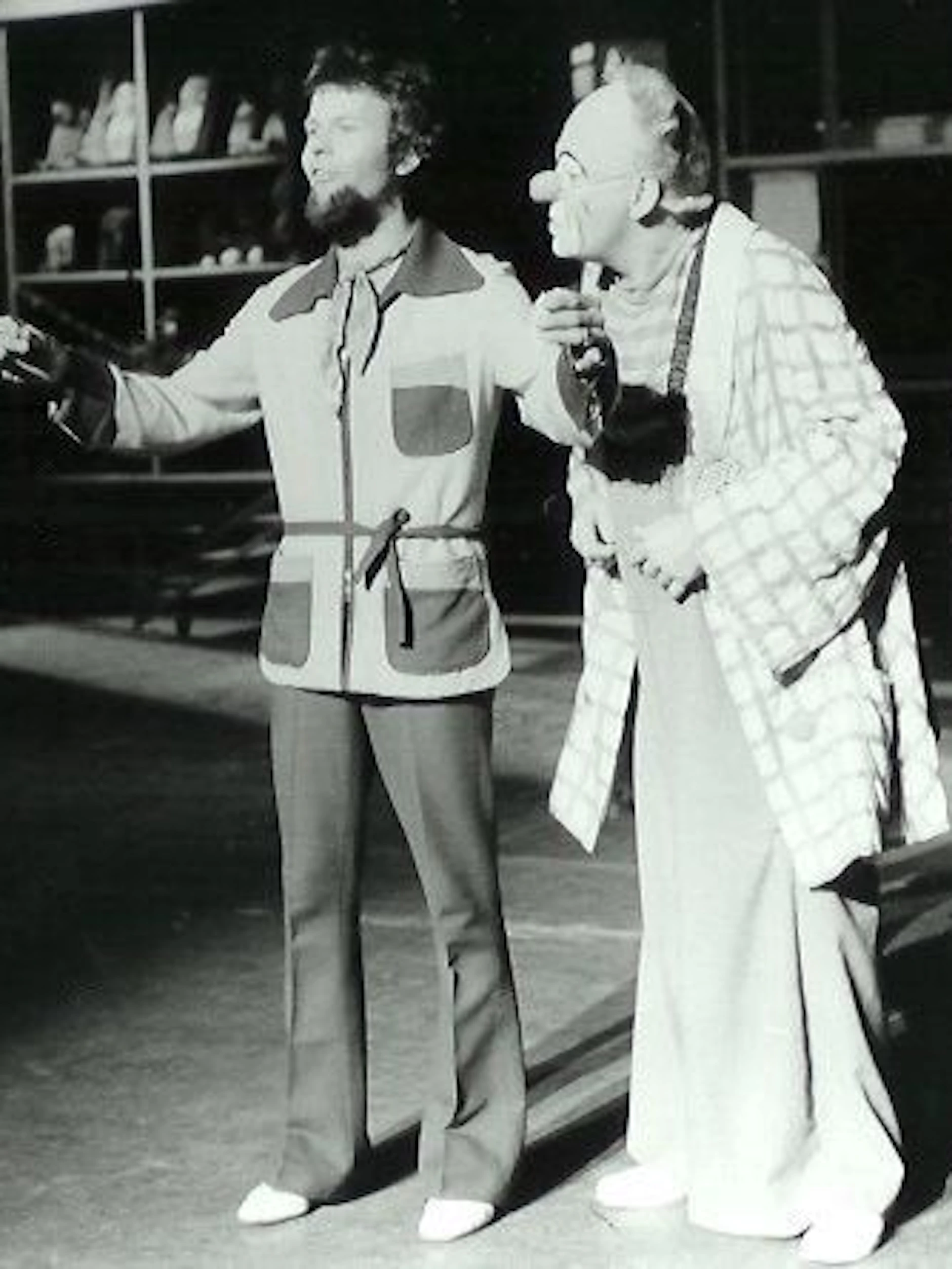 Im Friedrichstadt-Palast in Berlin stand Clown Ferdinand auch an der Seite von Zauberpeter Dr. Peter Kersten auf der Bühne.