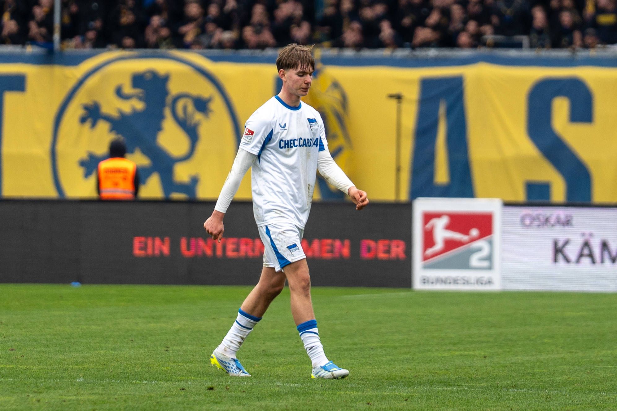 Image - Eichhorn sieht Rot, da war der Hertha-Sieg futsch