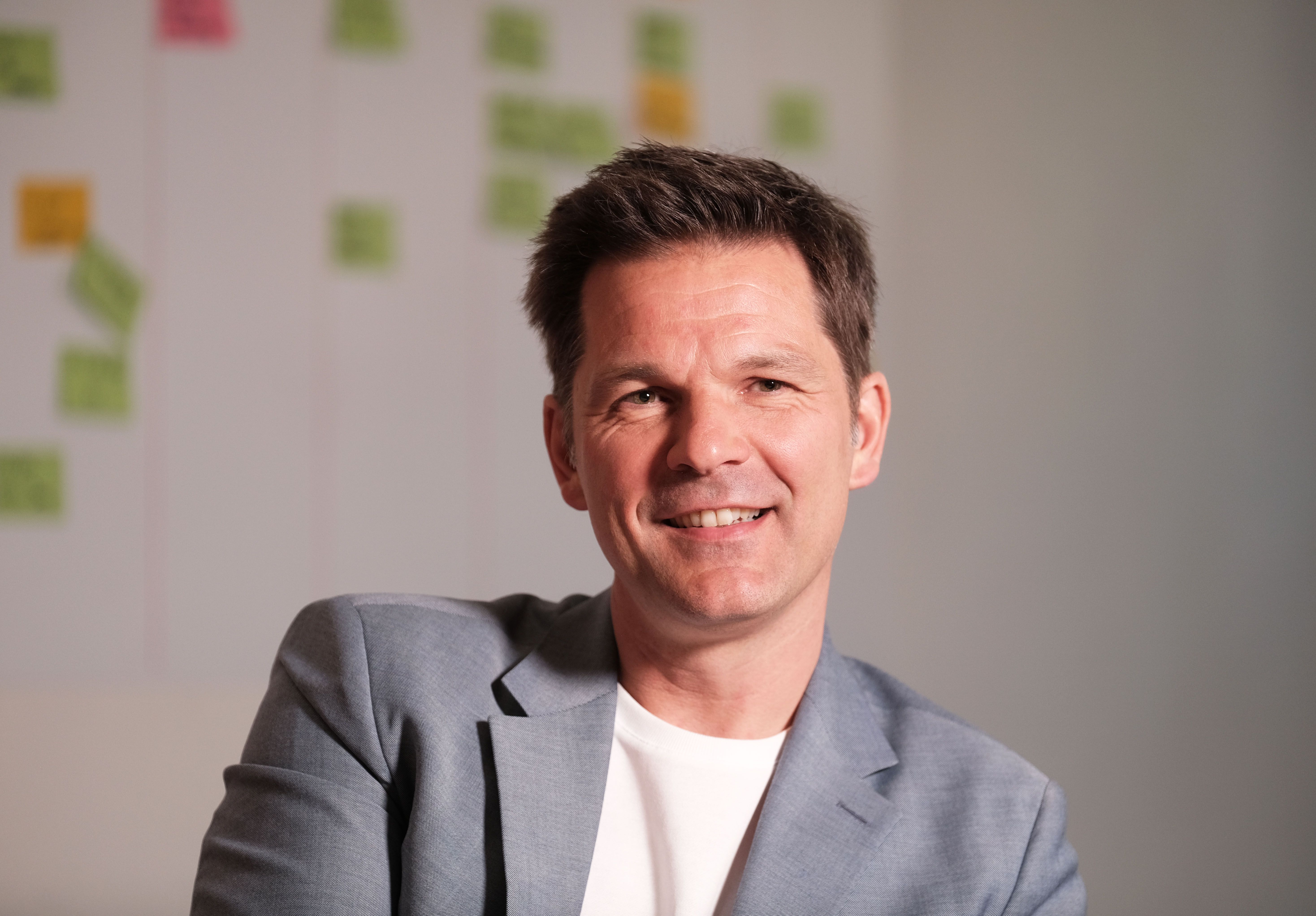 Steffen Krach im Interview: „Ich weiß bei Kai Wegner nicht mehr, ob er die Wahrheit sagt“