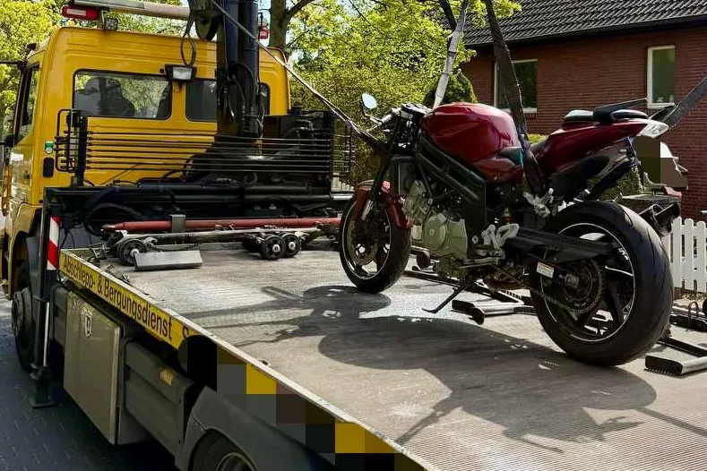 Sein Motorrad war der Raser los.