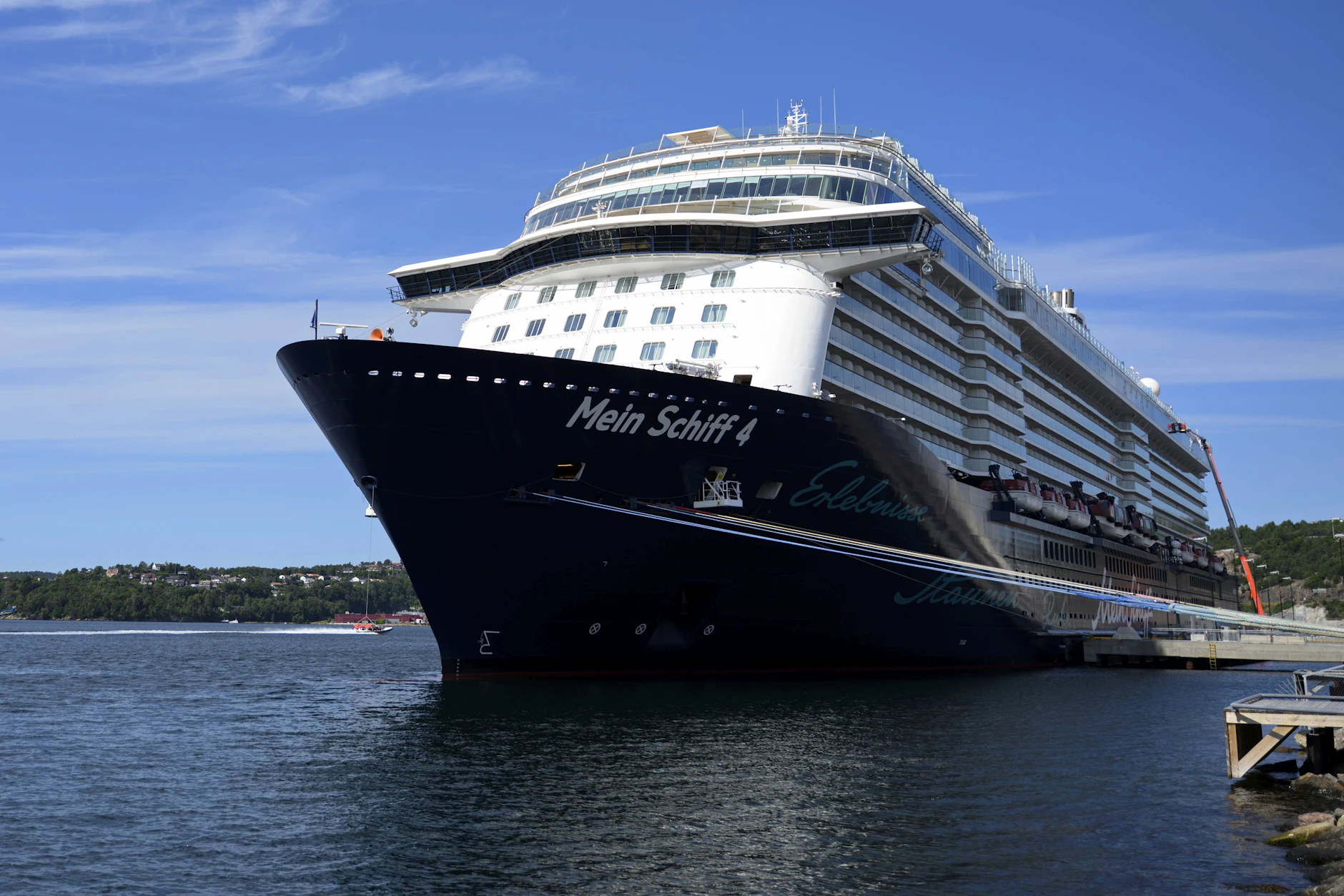 Die Mein Schiff 4 von TUI wurde vom Iran massiv bedroht.