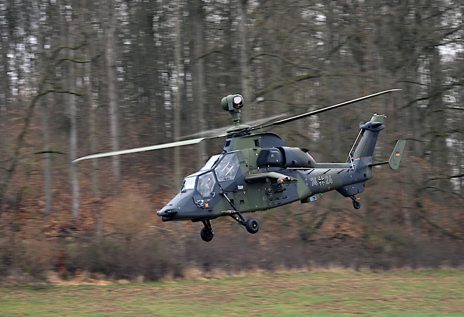 Bei einer Bundeswehr-Übung kann es in dieser Woche rund um Mühlhausen laut werden. (Archivbild: Kampfhubschrauber Tiger in Aktion Freigabe der Fotos durch die Bundeswehr am 31.03.2025 Fritzlar )