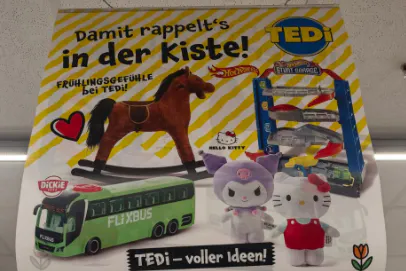 So wirbt Tedi für Kinderspielzeug.
