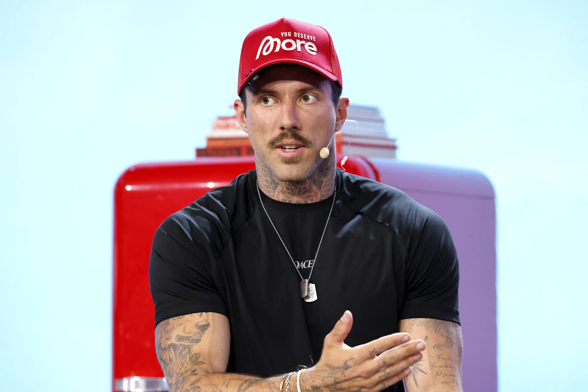 Der Influencer Christian Wolf hat keine Lust auf Oliver Pochers Scherze.