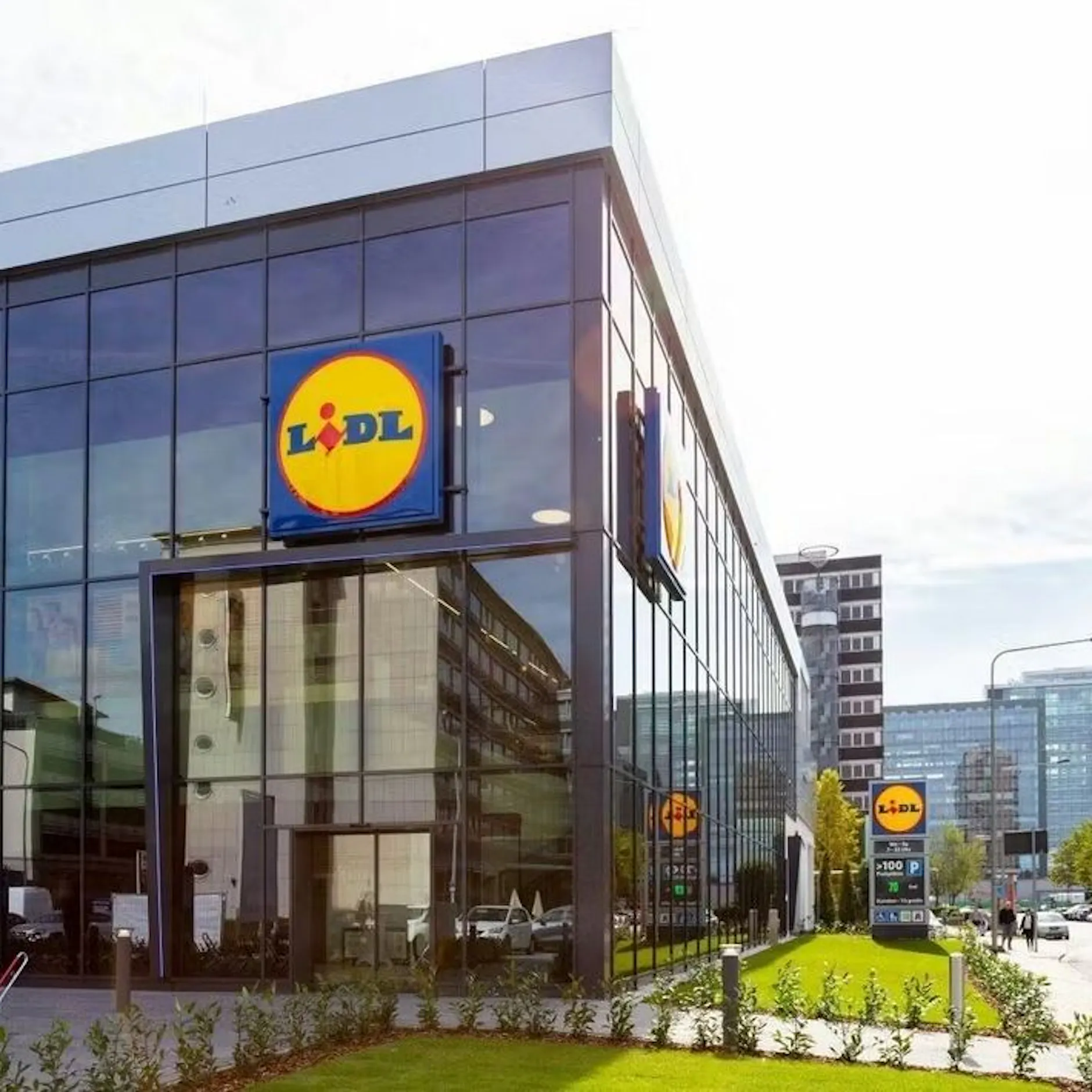Bei Lidl Schnäppchen fürs Fahrrad, Garten und Küche mitnehmen
