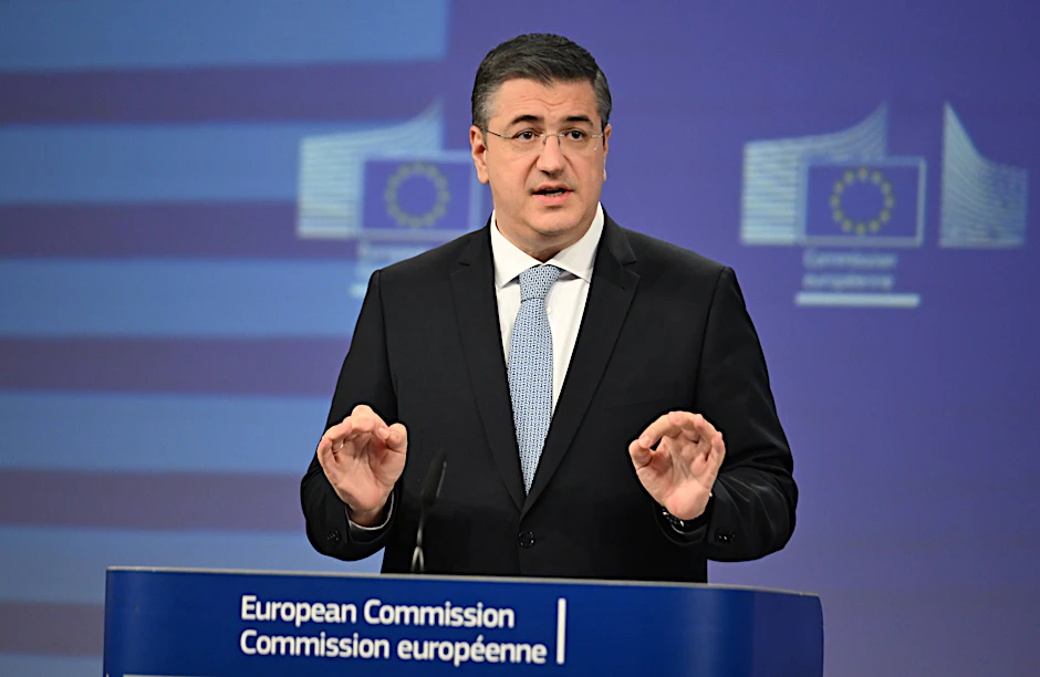 EU-Verkehrskommissar Apostolos Tzitzikostas