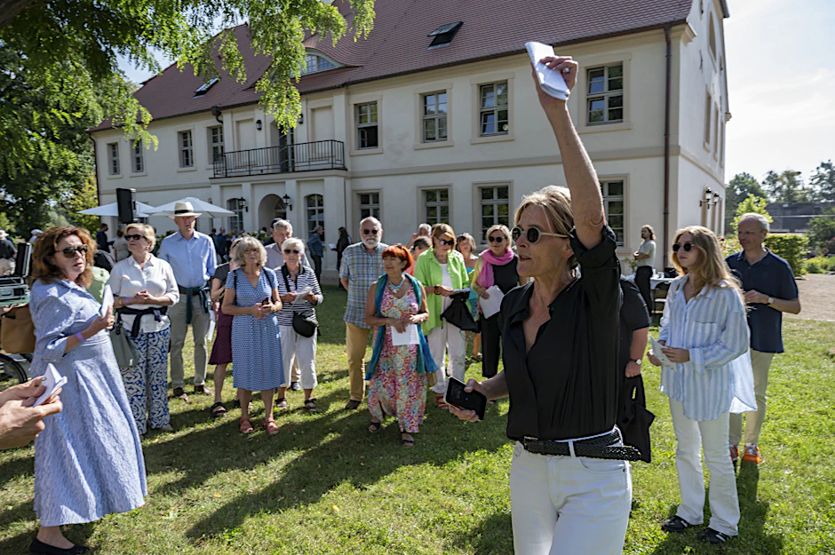 Ort: Gut Friedenfelde. Titel: Kalit Musikfestival