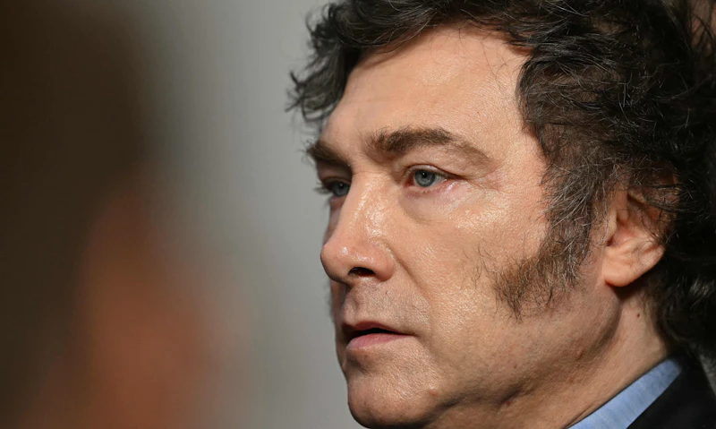 Die Zeit lässt Javier Milei diskreditieren, dabei ist seine Bilanz hervorragend