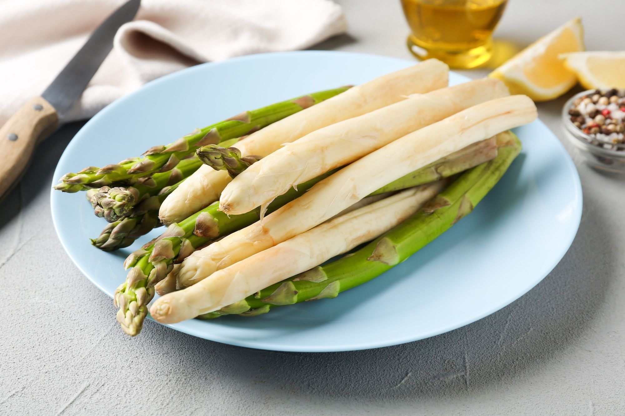 Gen Z kann mit den Stangen nichts anfangen: Wird Spargel zum Boomer-Gemüse?