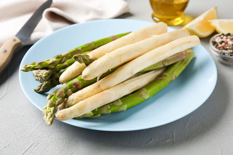 Gen Z kann mit den Stangen nichts anfangen: Wird Spargel zum Boomer-Gemüse?