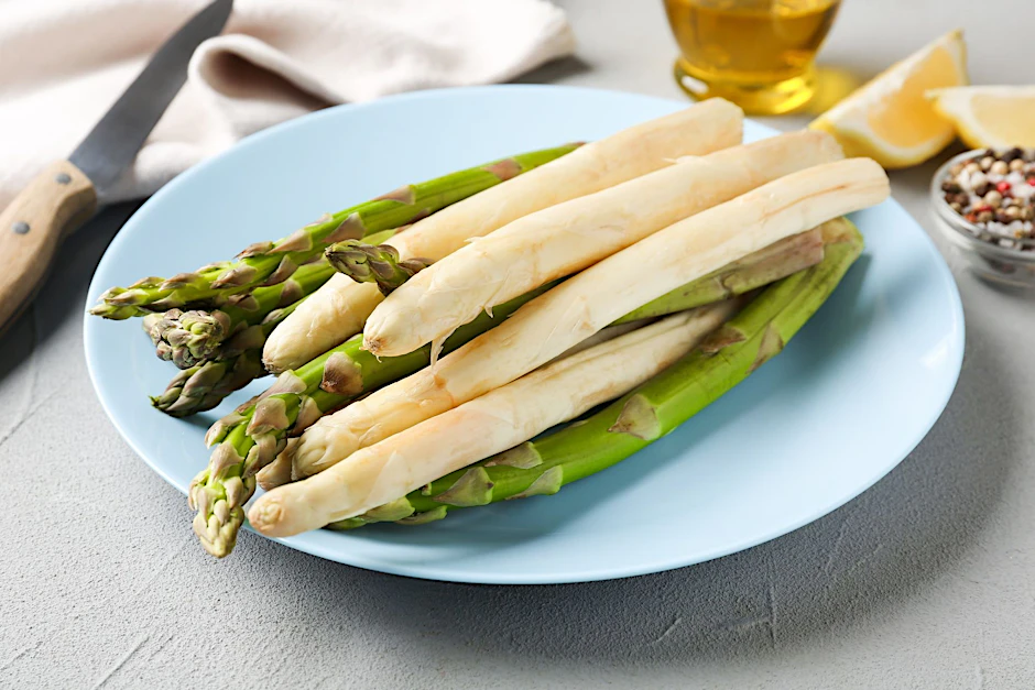 Weiß oder grün: Bei den Jungen gibt es eine klare Spargel-Tendenz.