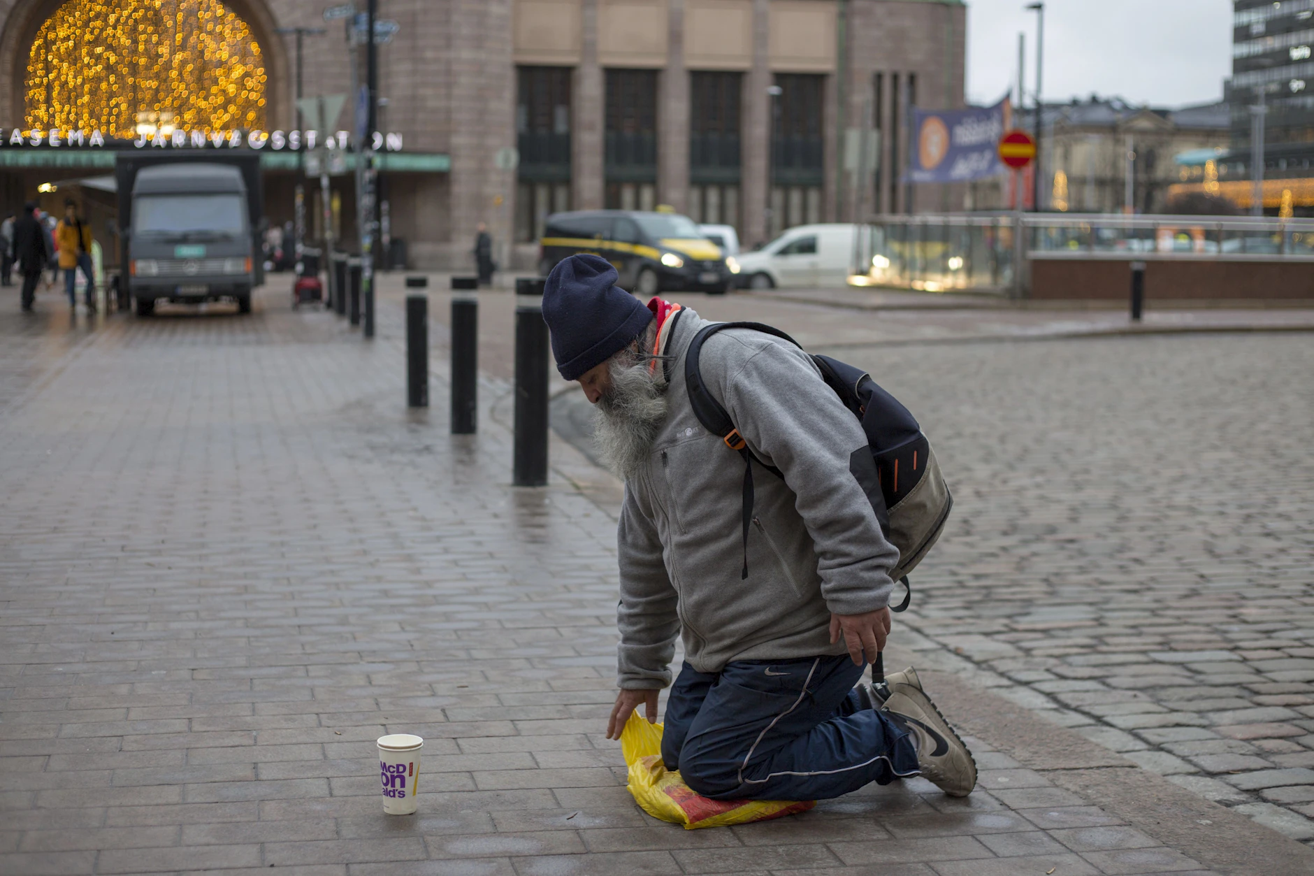 Kein weiteres Foto aus Berlin, sondern aus Helsinki: Es gibt nicht nur das eine Finnland, das im „World Happiness Report“ immer ganz oben zu finden ist.