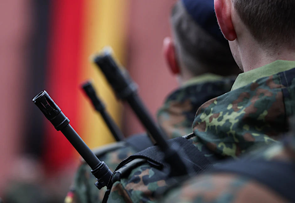 Die Besuche der Bundeswehr an Schulen haben deutlich zugenommen.