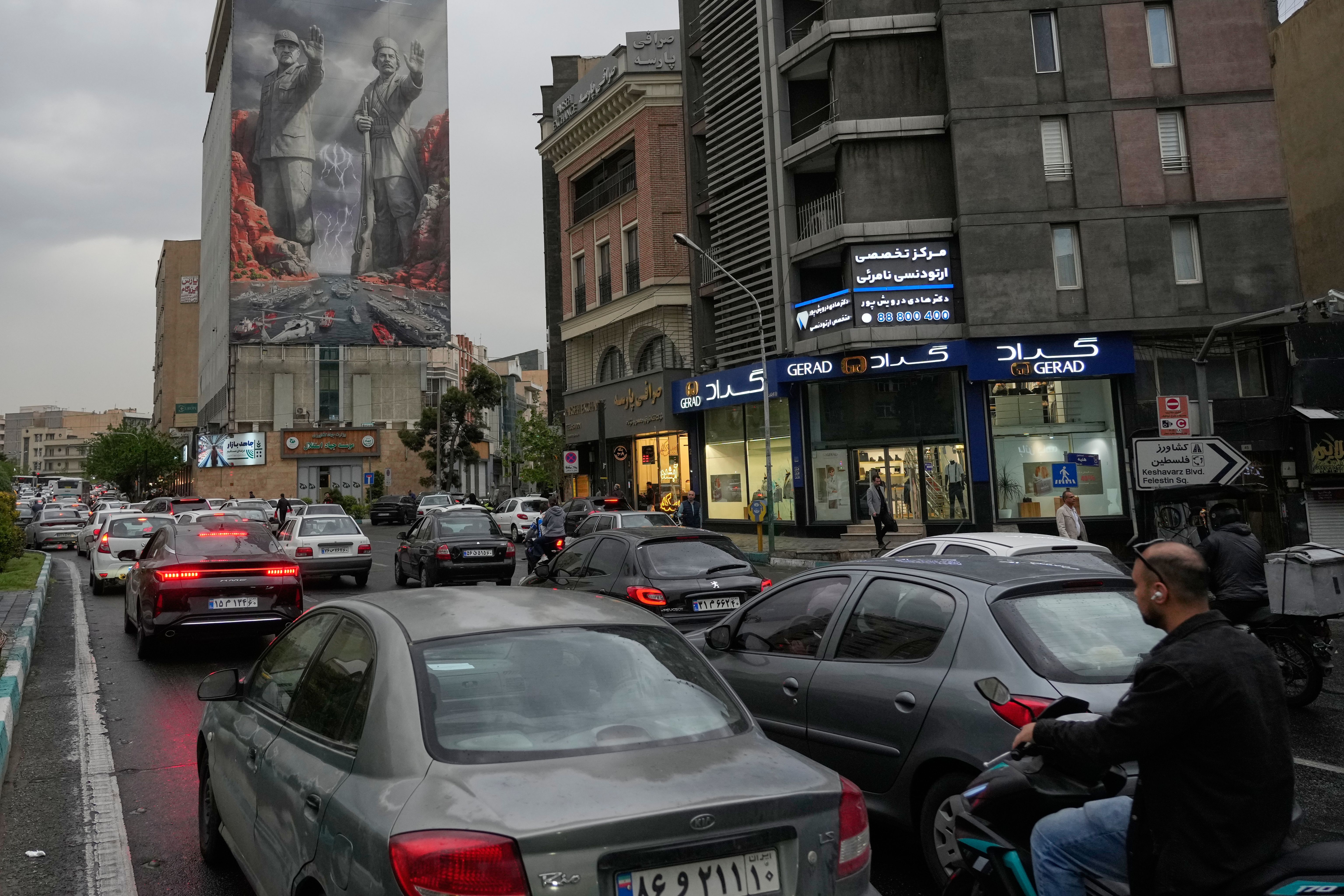 Image - Berichte über Explosionen in Teheran – dritter US-Flugzeugträger in Nahost-Region eingetroffen