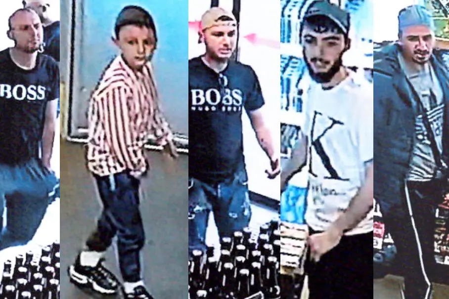 Fünf Männer und ein Kind werden gerade von der Polizei gesucht. Sie sollen eine Tankstelle betrogen und bestohlen haben.