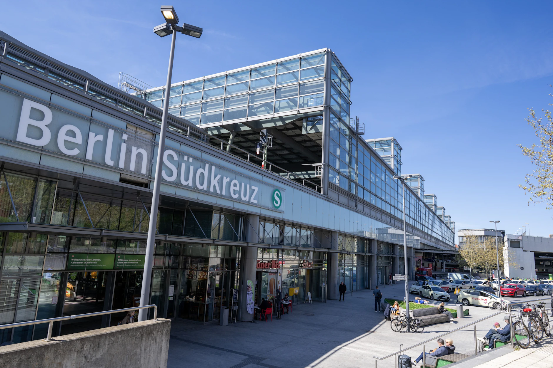 Neben dem Hauptbahnhof in Berlin fallen auch am Bahnhof Südkreuz einige Rolltreppen aus.