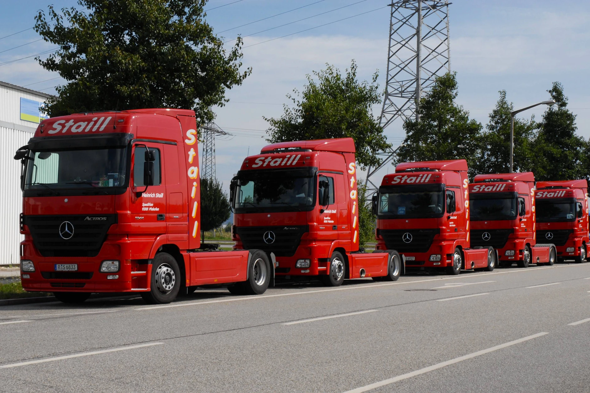 Die deutsche Logistikbranche steht wegen des Iran-Kriegs und der Sperrung der Straße von Hormus vor enormen Herausforderungen.