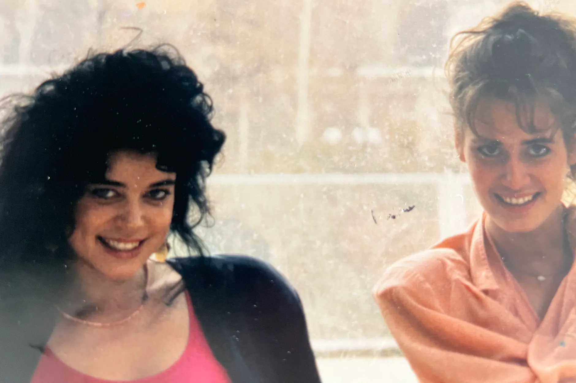 Sie sind bis heute eng verbunden: Gerit (l.) und Anja mit 25 und 20 Jahren.