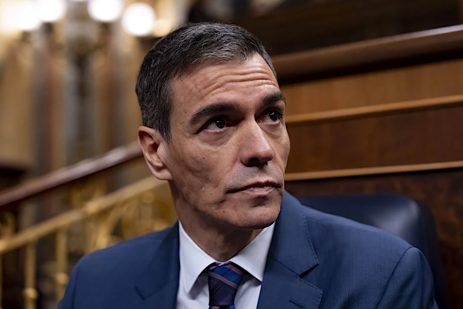 Spaniens Premierminister Pedro Sánchez hat auf Berichte reagiert, wonach die USA eine Suspendierung seines Landes aus der Nato prüfen.