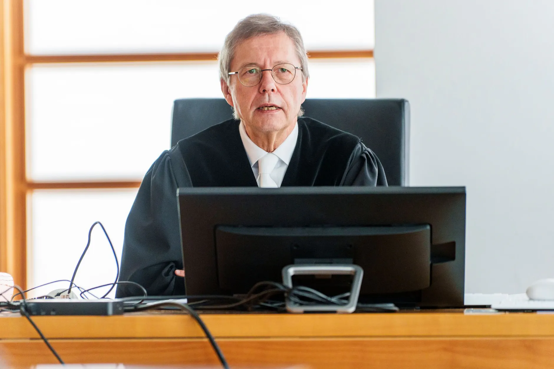 Peter Bub, Vorsitzender Richter am Oberlandesgericht Frankfurt, verkündete das Urteil.