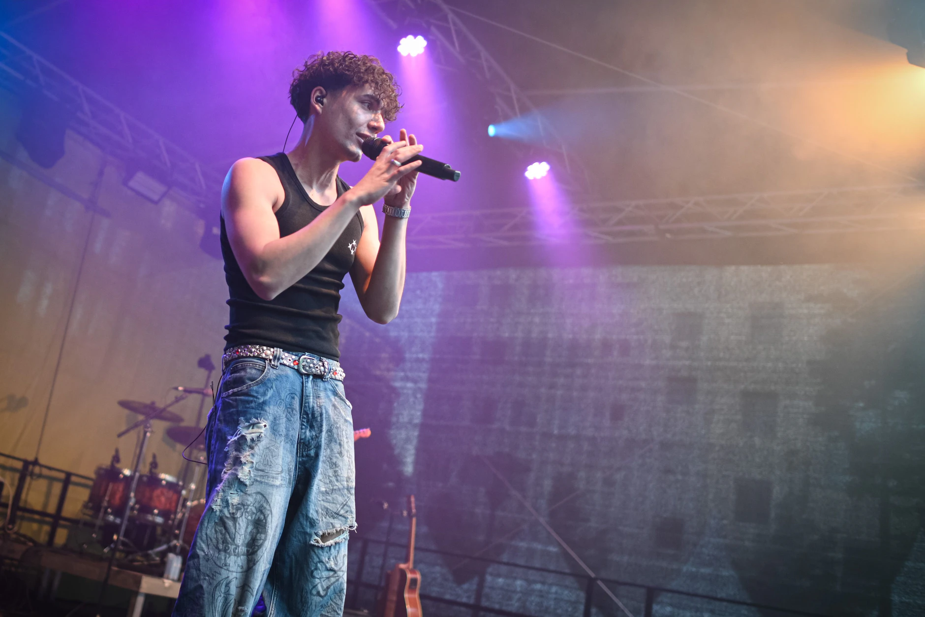 Der Sänger kam aus Düren bei Köln und lebte in Berlin.